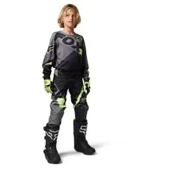 Ver más sobre Indumentarias Conjunto FOX Niño 180 XPOZR Negro con Verde, Argentina